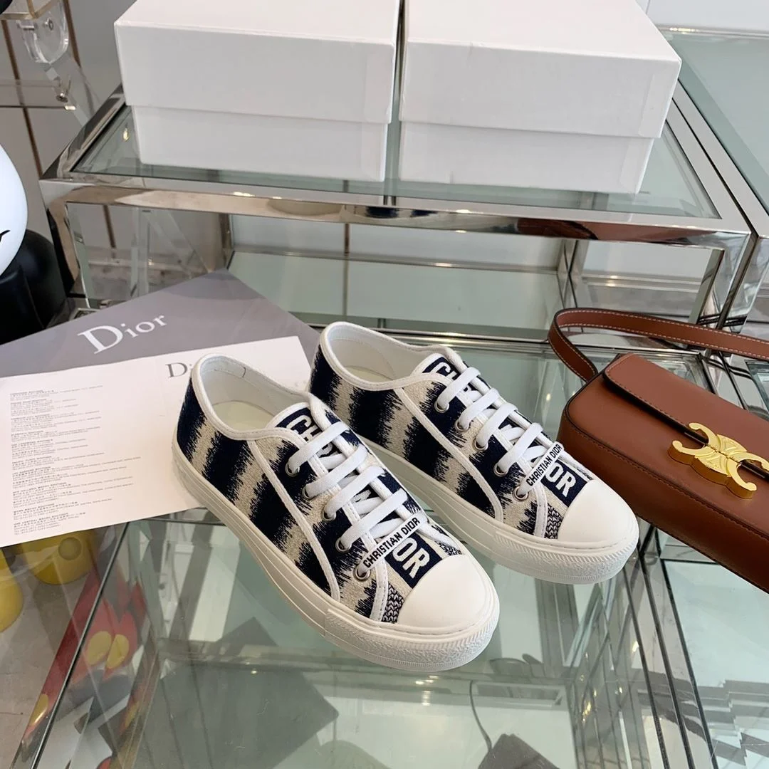 Christian Dior Flat Shoes RelaxedFit 21293