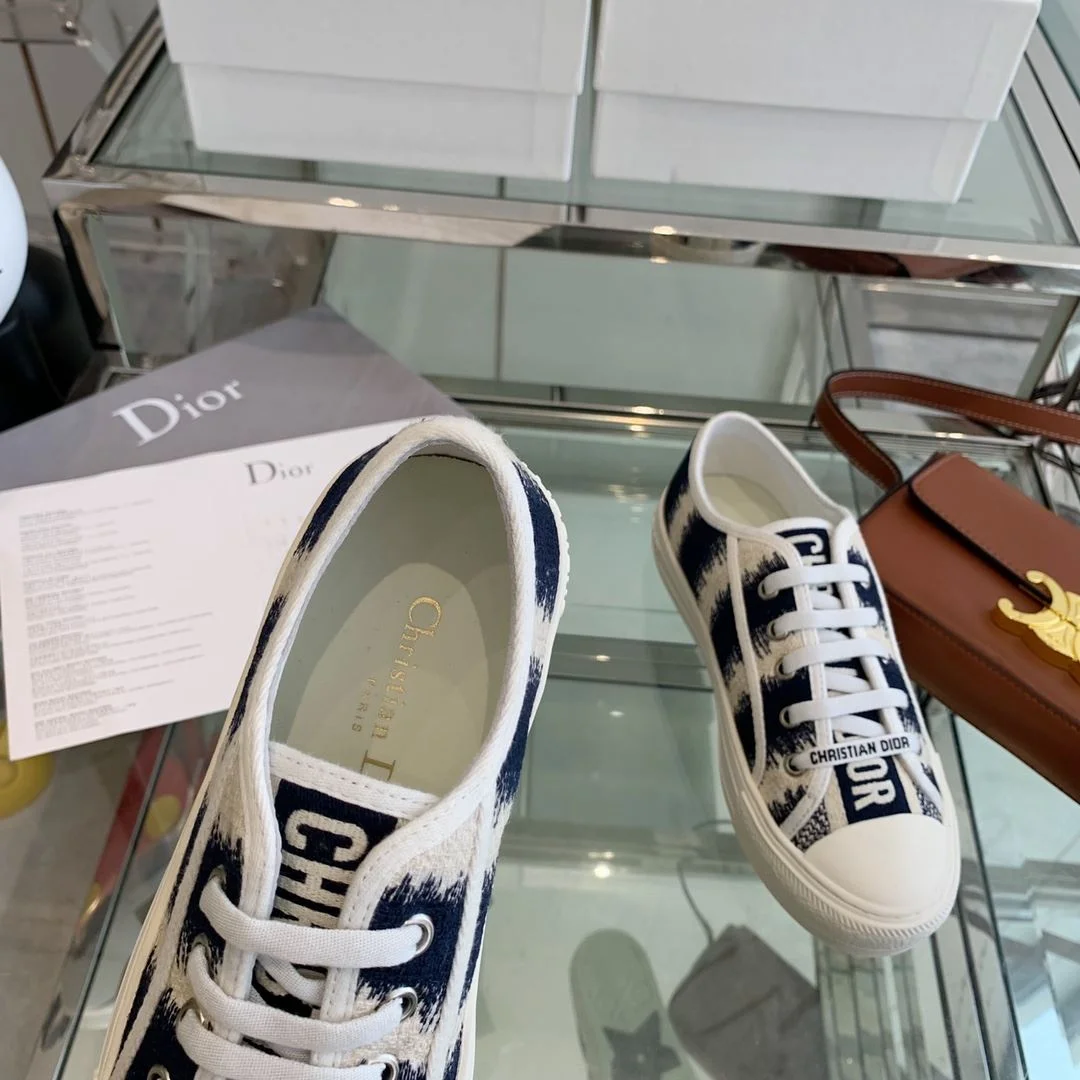 Christian Dior Flat Shoes RelaxedFit 21293
