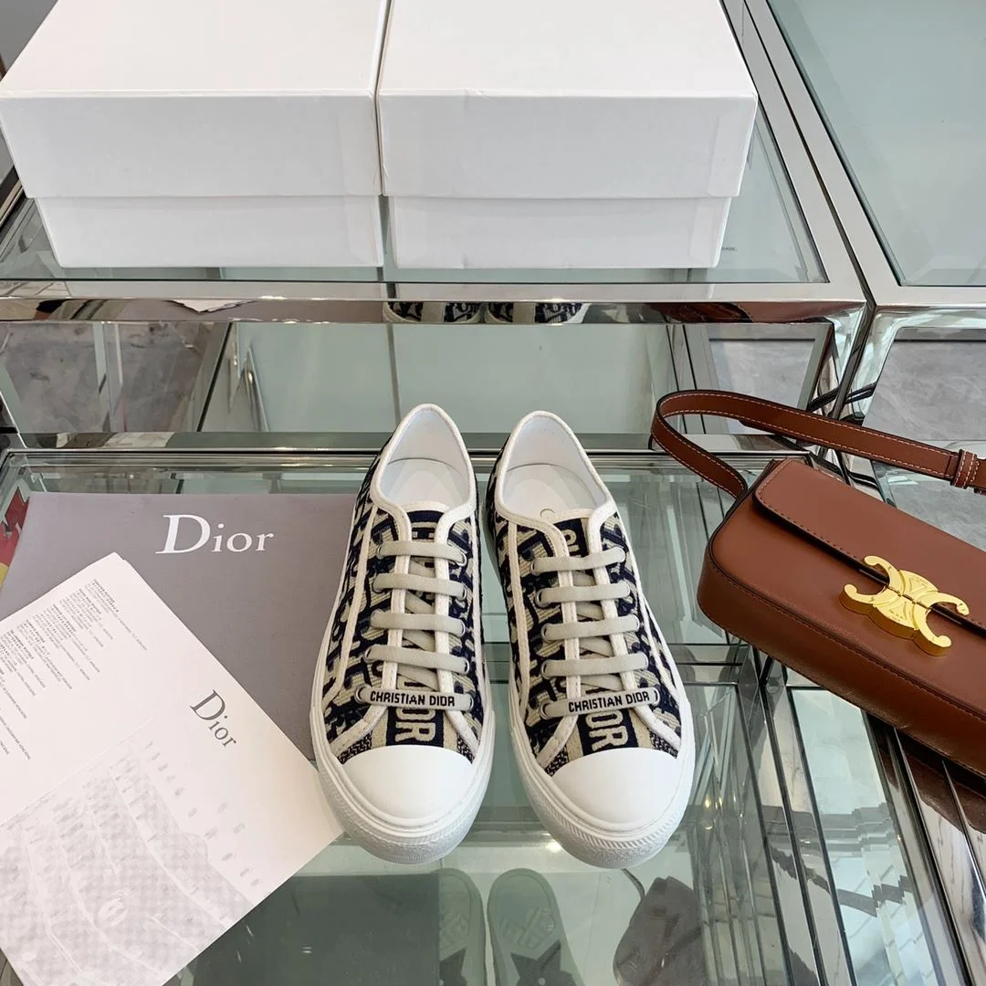 Durable Christian Dior Flat Shoes 21286