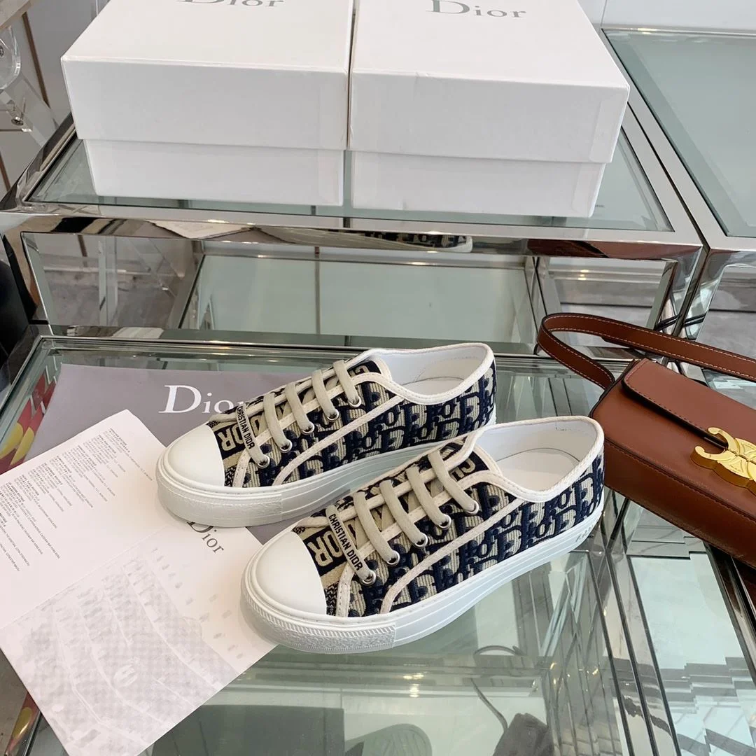 Durable Christian Dior Flat Shoes 21286