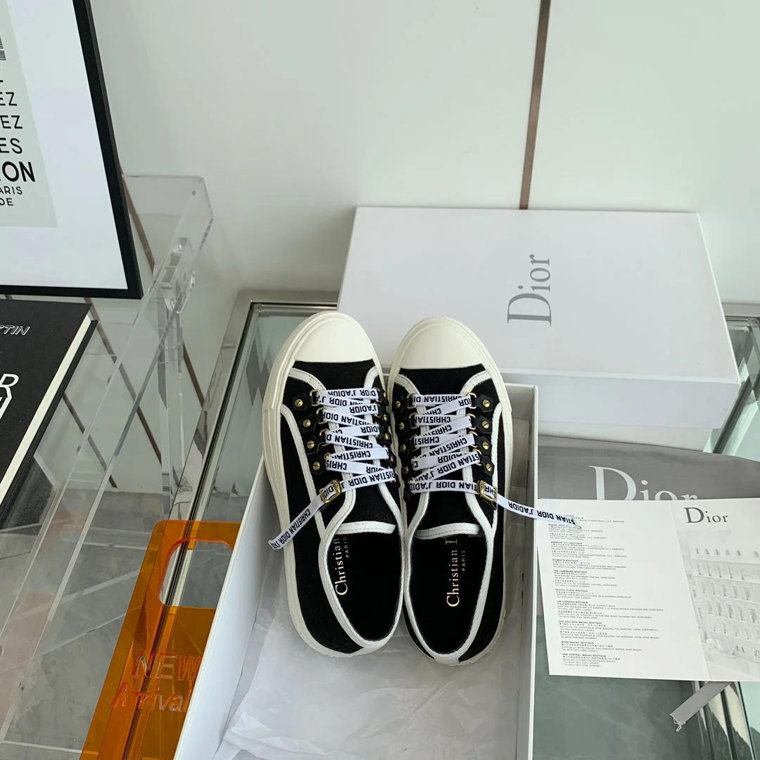 Compact Christian Dior Flat Shoes 21280