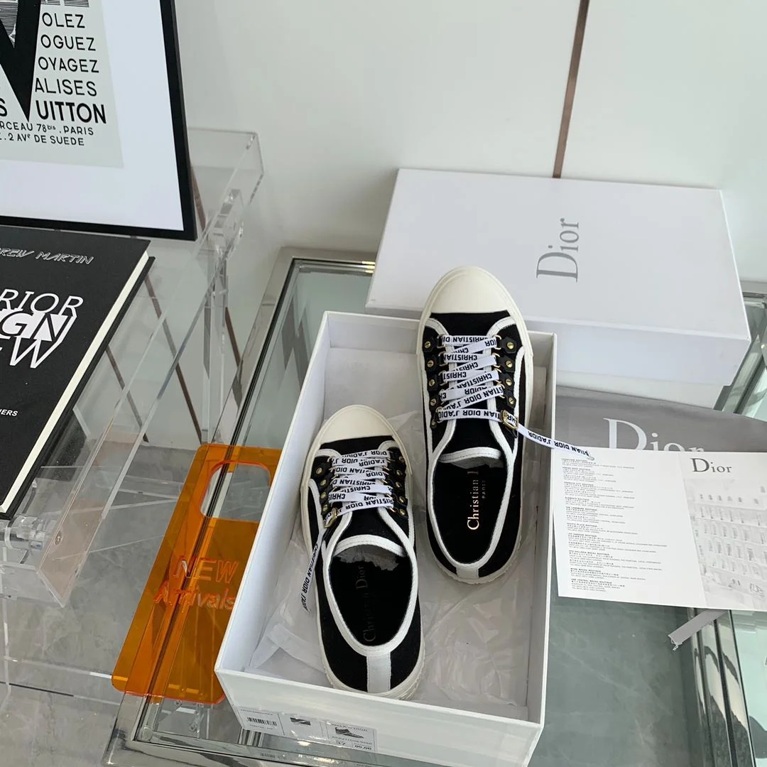 Compact Christian Dior Flat Shoes 21280