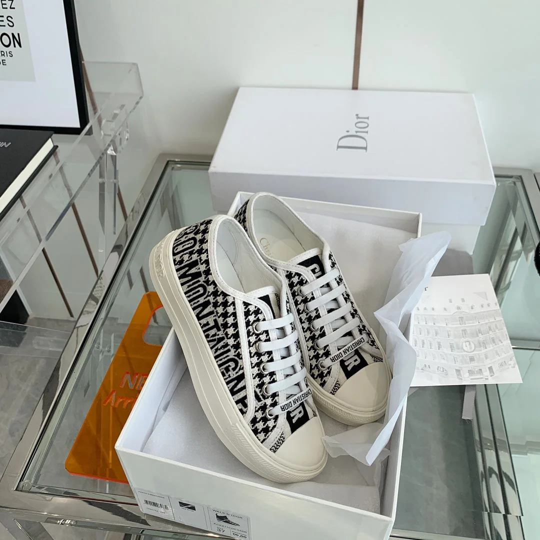 Christian Dior Flat Shoes Timeless 21281
