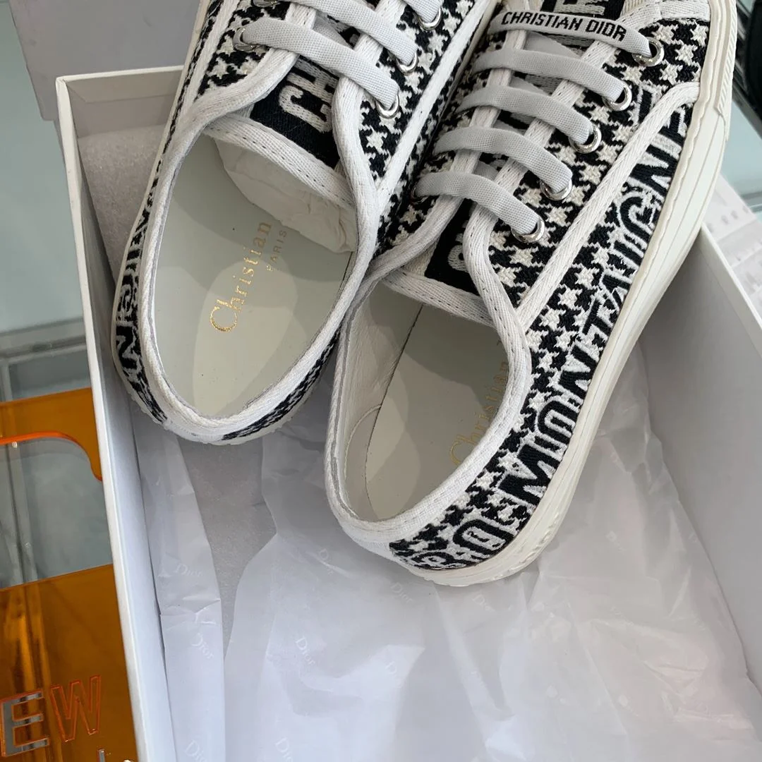 Christian Dior Flat Shoes Timeless 21281
