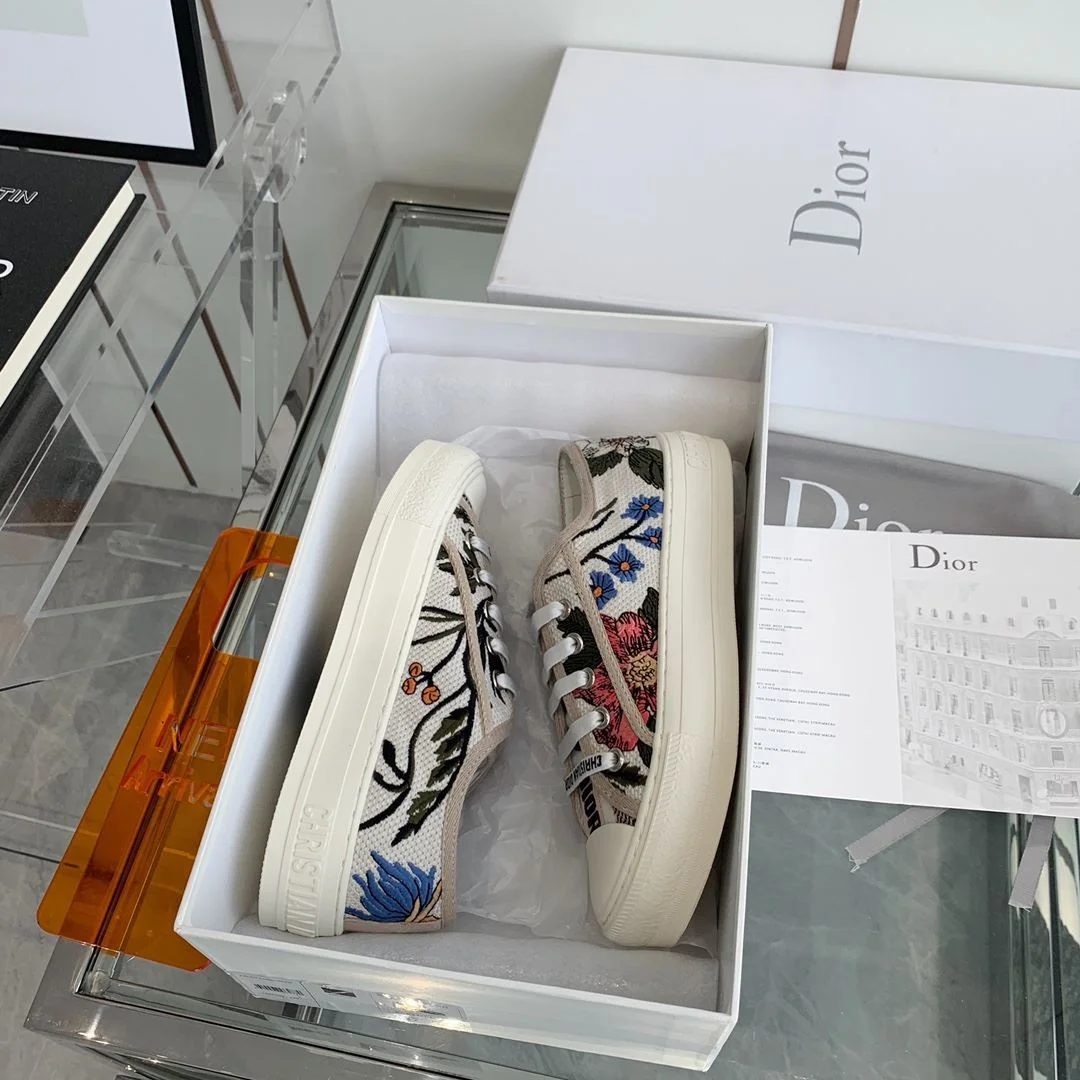 Durable Christian Dior Flat Shoes 21271