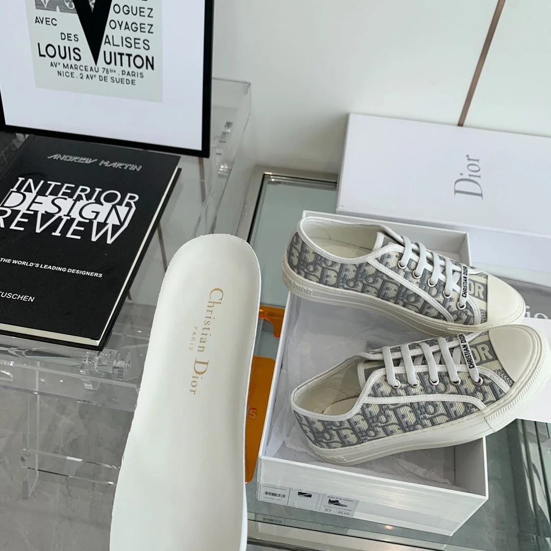 Unique Christian Dior Flat Shoes 21265