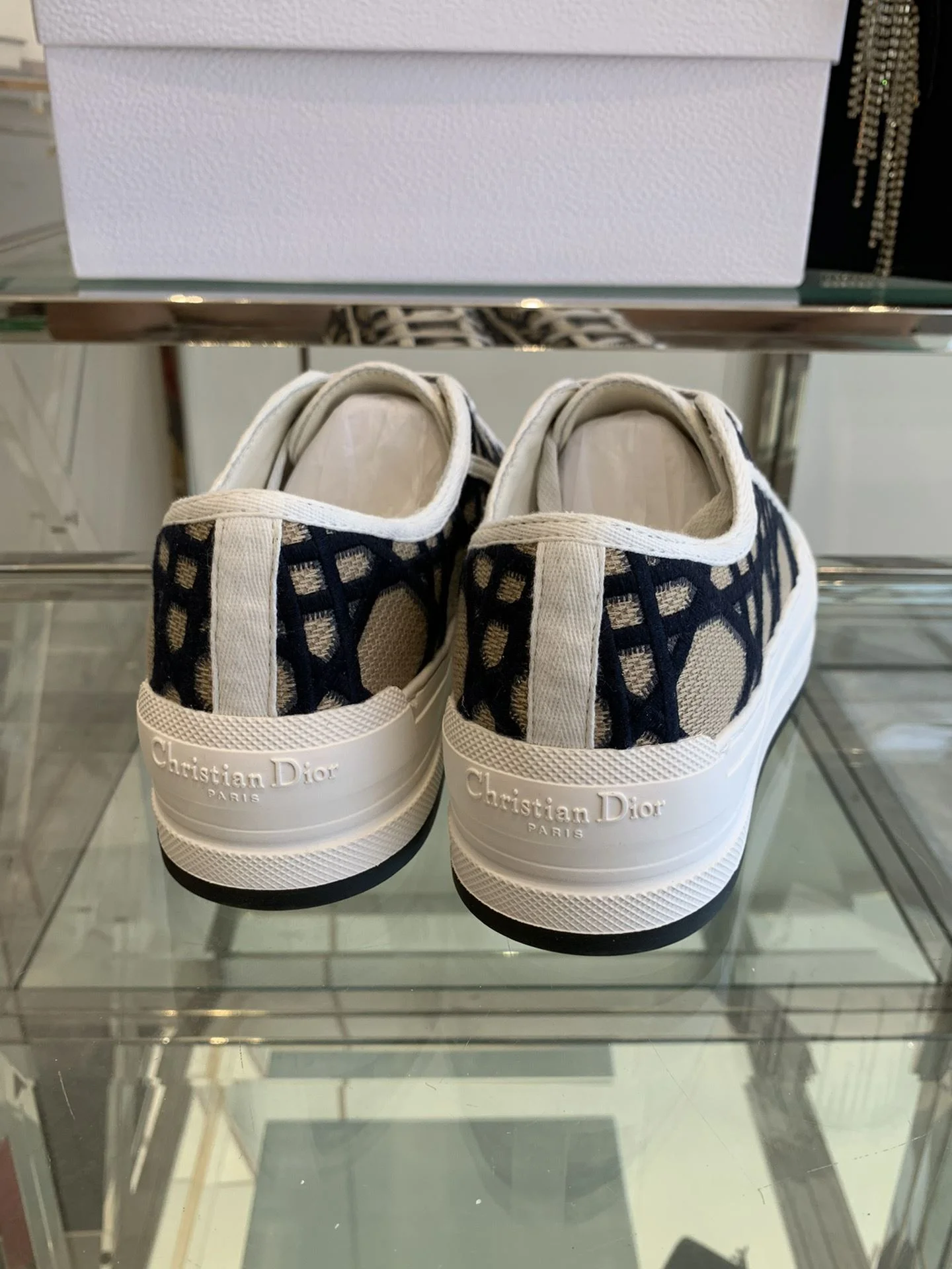 Durable Christian Dior Flat Shoes 21269