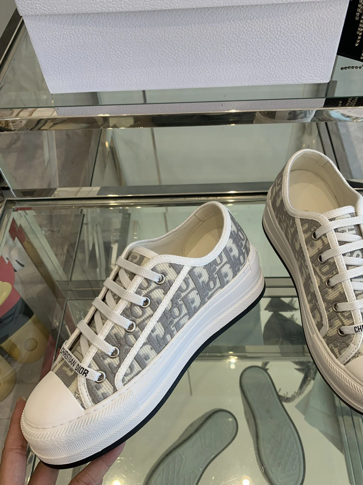 Christian Dior Flat Shoes Premium 21261