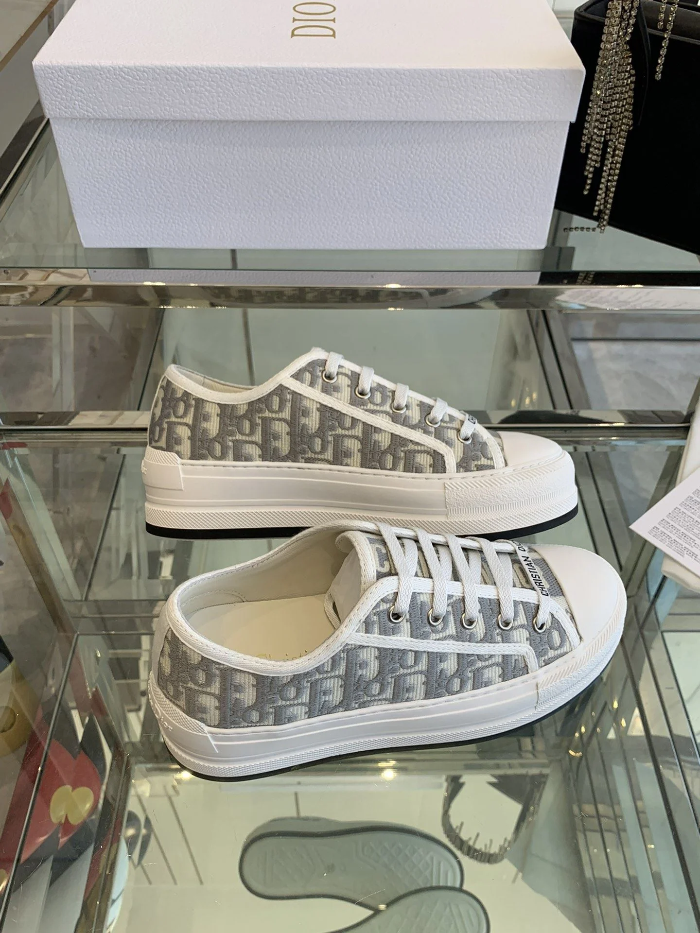 Christian Dior Flat Shoes Premium 21261