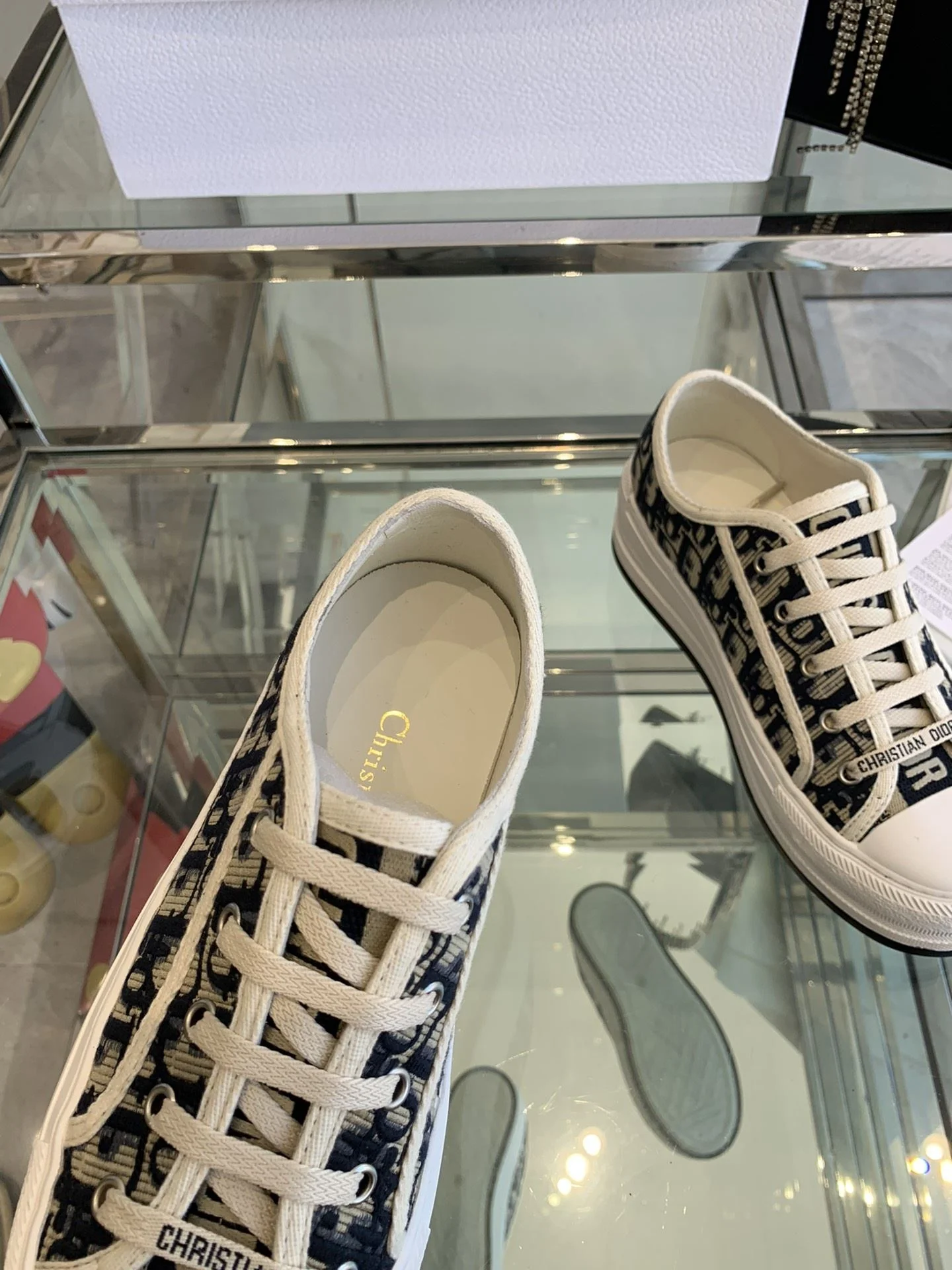 Christian Dior Flat Shoes TopPick 21260