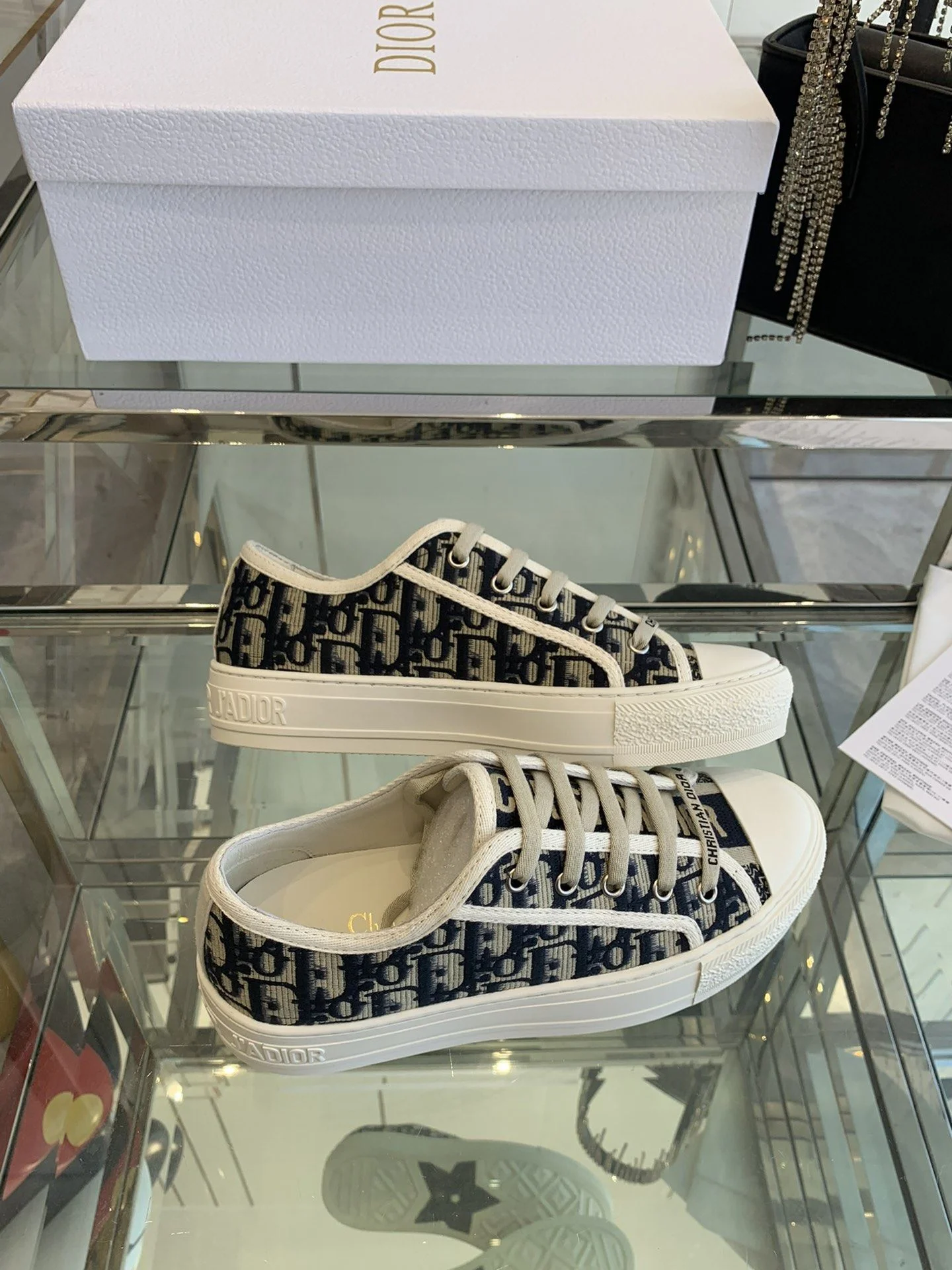 Attractive Christian Dior Flat Shoes 21258