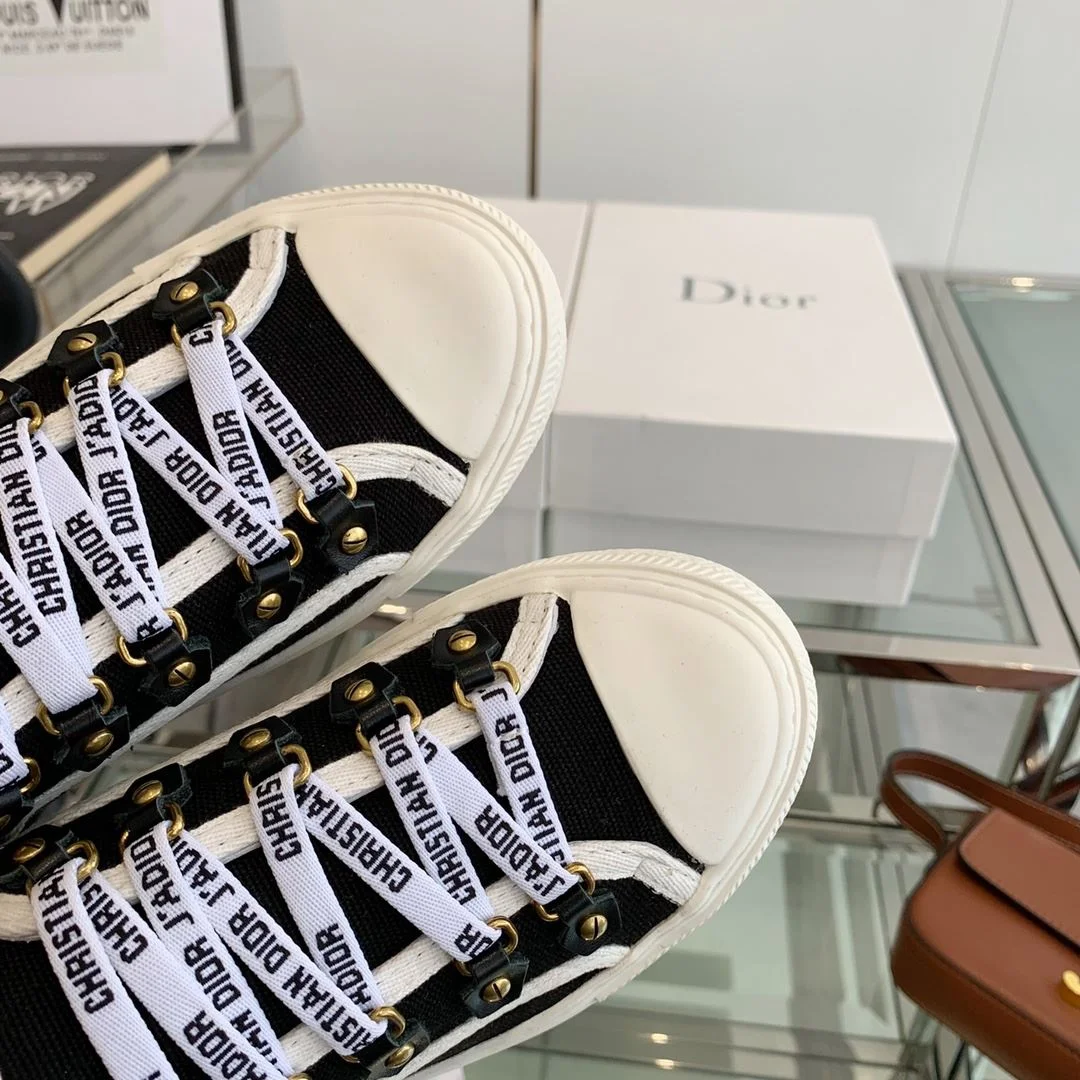 Modern Christian Dior Flat Shoes 21251