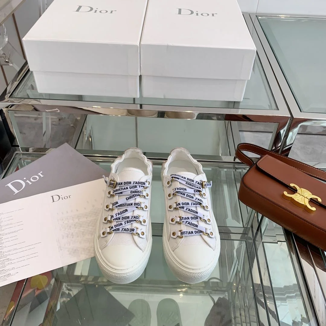 ModernLook Christian Dior Flat Shoes 21248