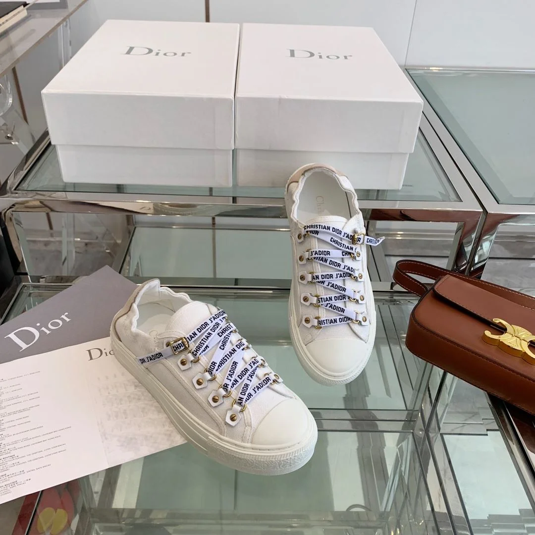 ModernLook Christian Dior Flat Shoes 21248