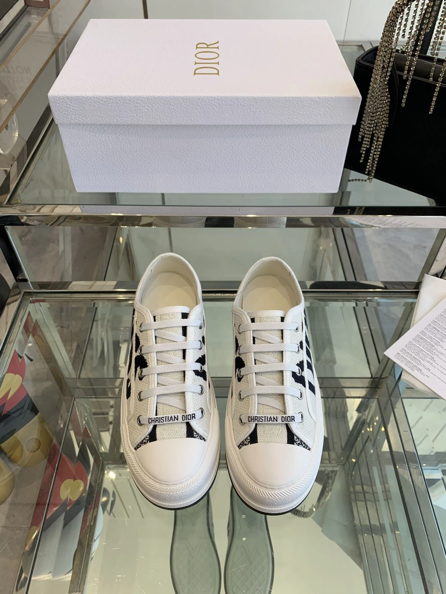 Christian Dior Flat Shoes ModernLook 21249