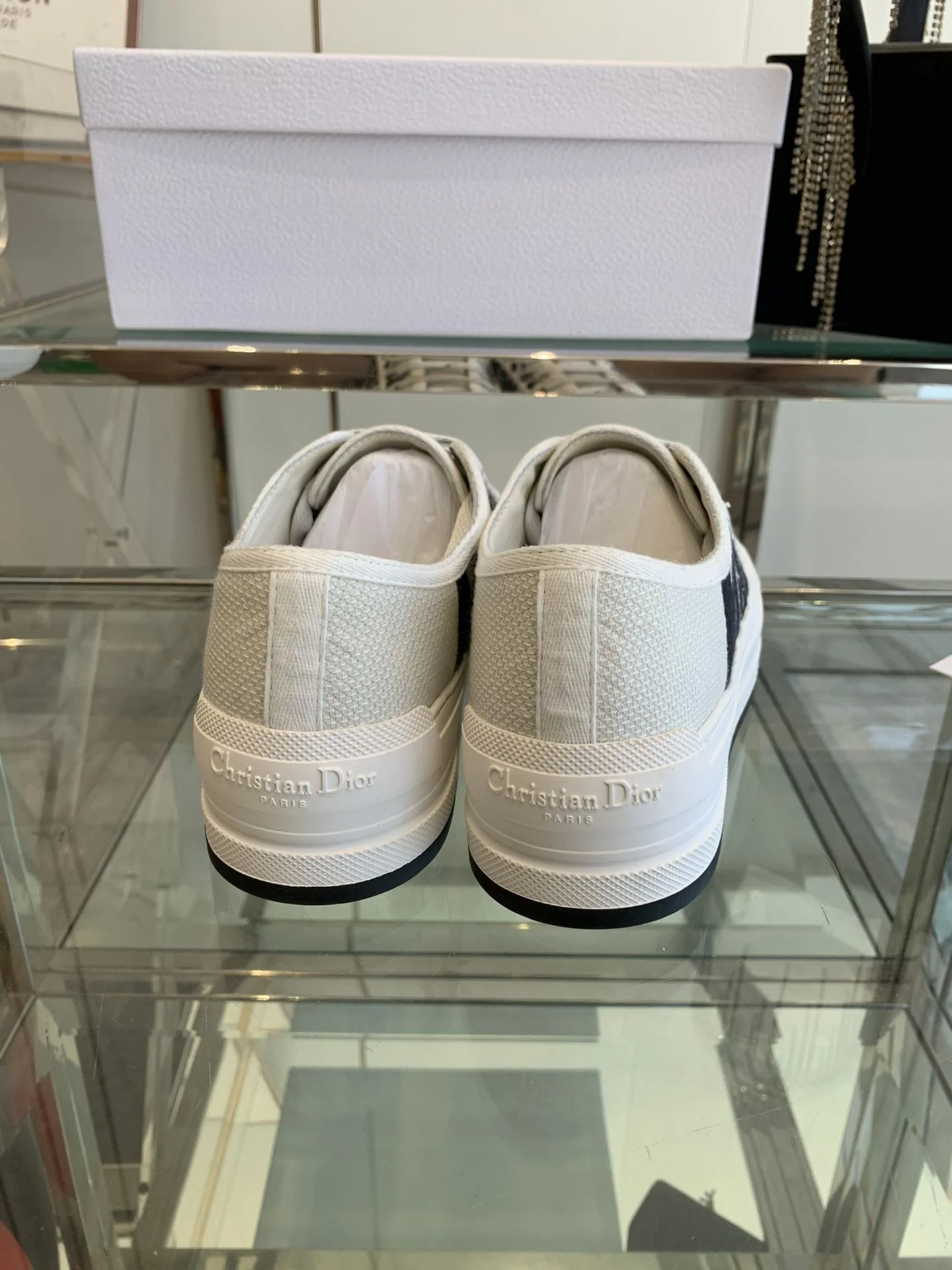 Christian Dior Flat Shoes ModernLook 21249