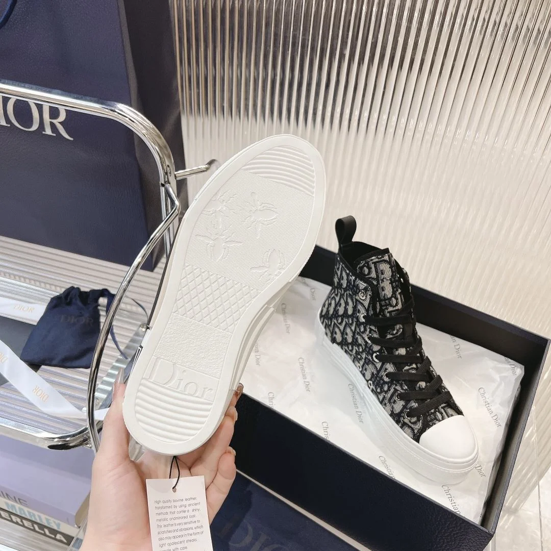 MoistureWicking Christian Dior Flat Shoes 21237