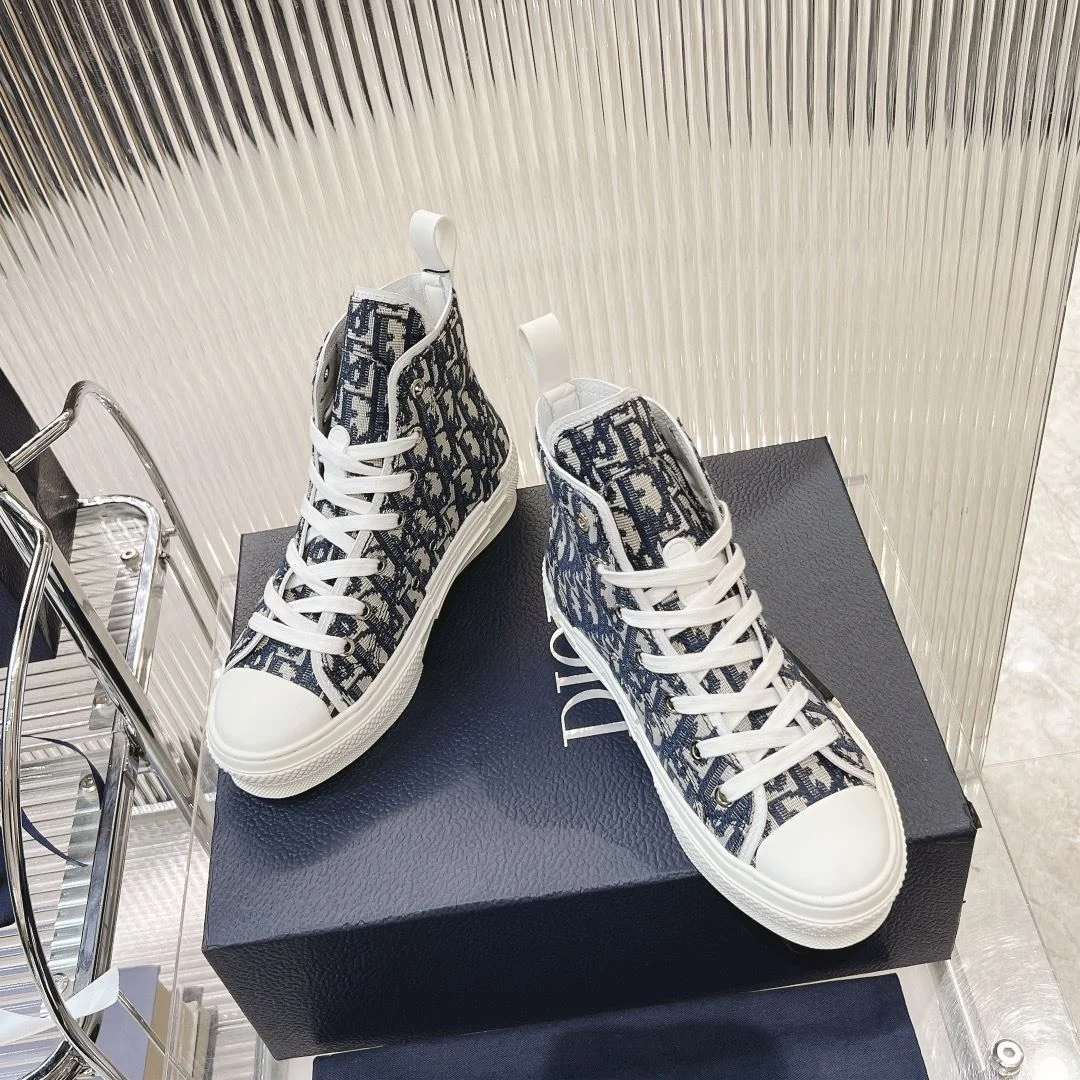 Reliable Christian Dior Flat Shoes 21238