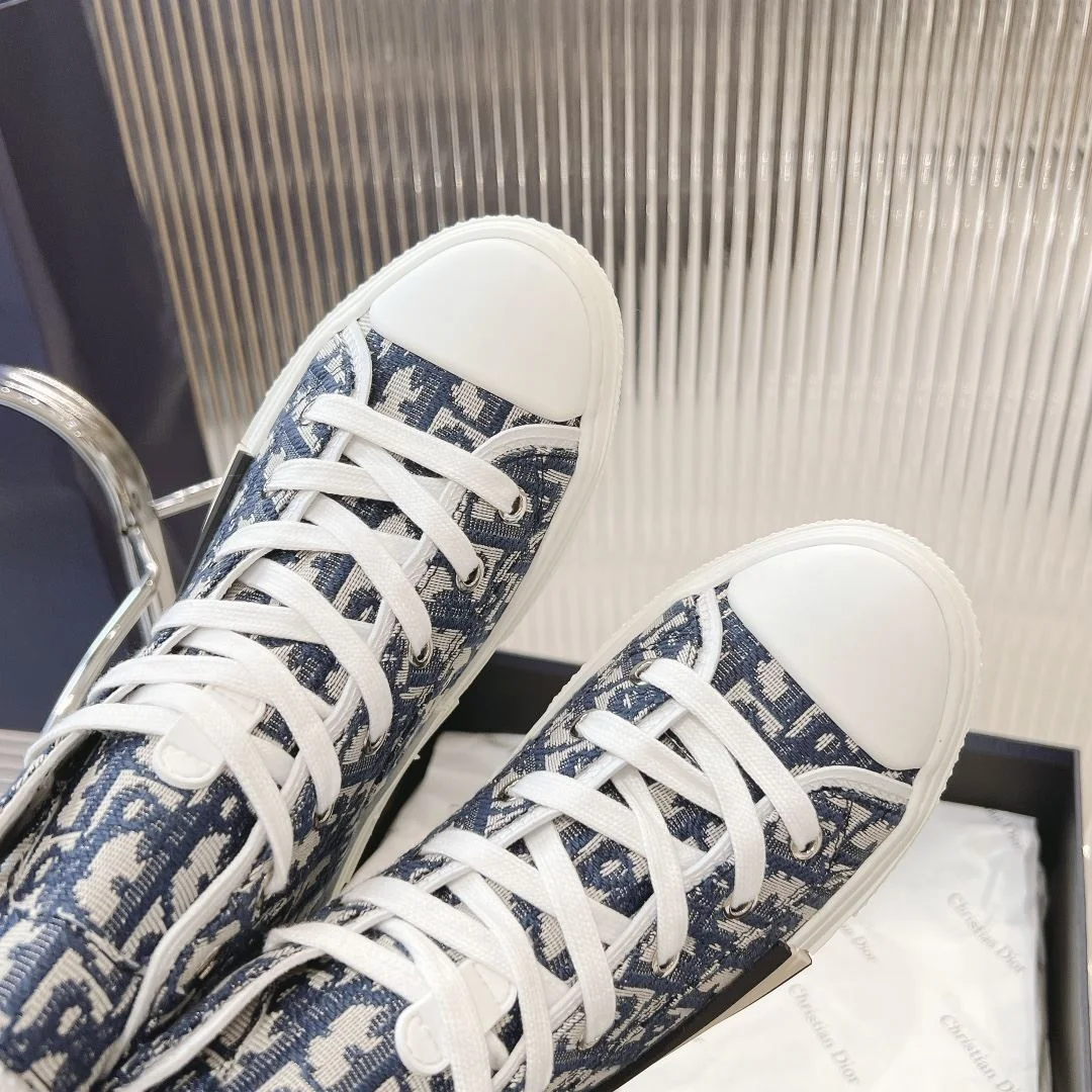 Reliable Christian Dior Flat Shoes 21238