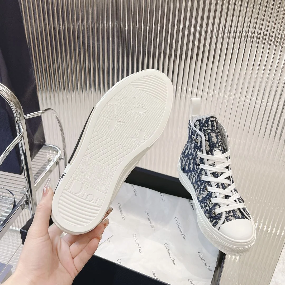 Reliable Christian Dior Flat Shoes 21238