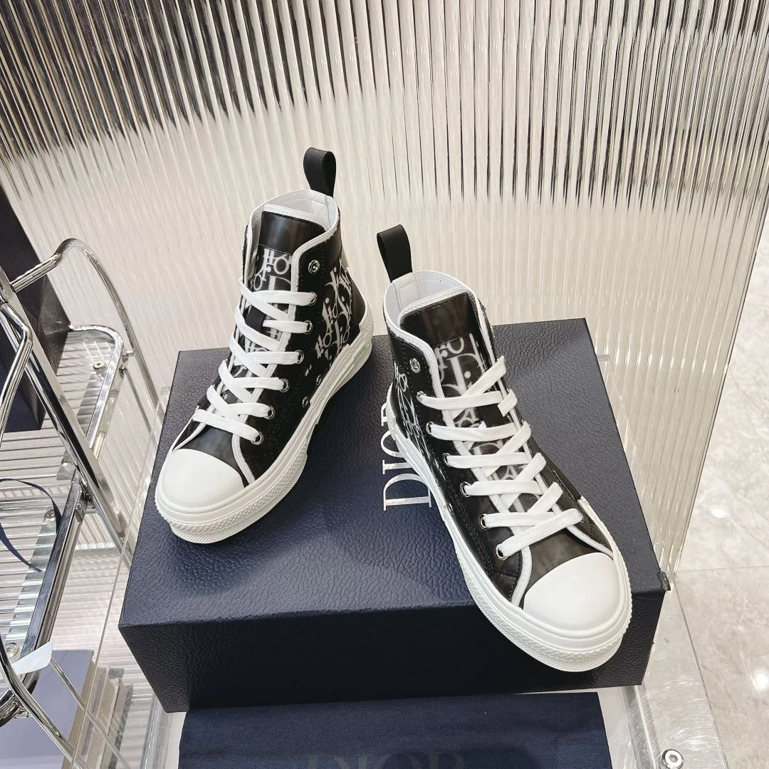 ModernLook Christian Dior Flat Shoes 21263