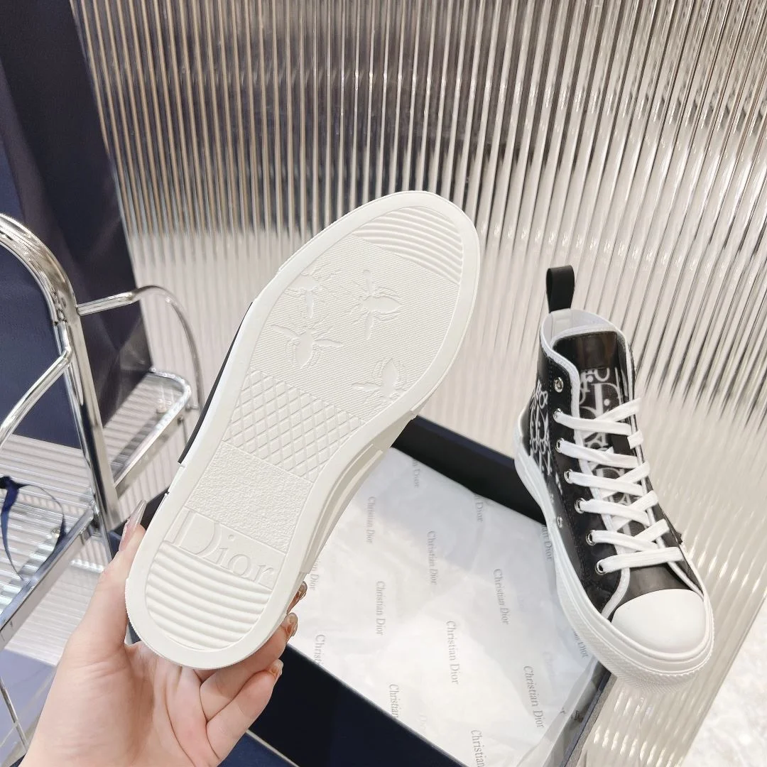 ModernLook Christian Dior Flat Shoes 21263