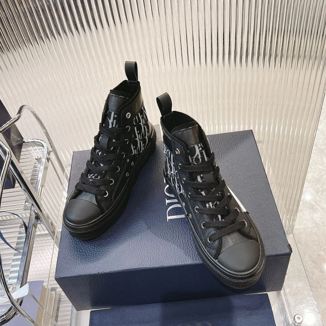 FastDry Christian Dior Flat Shoes 21233
