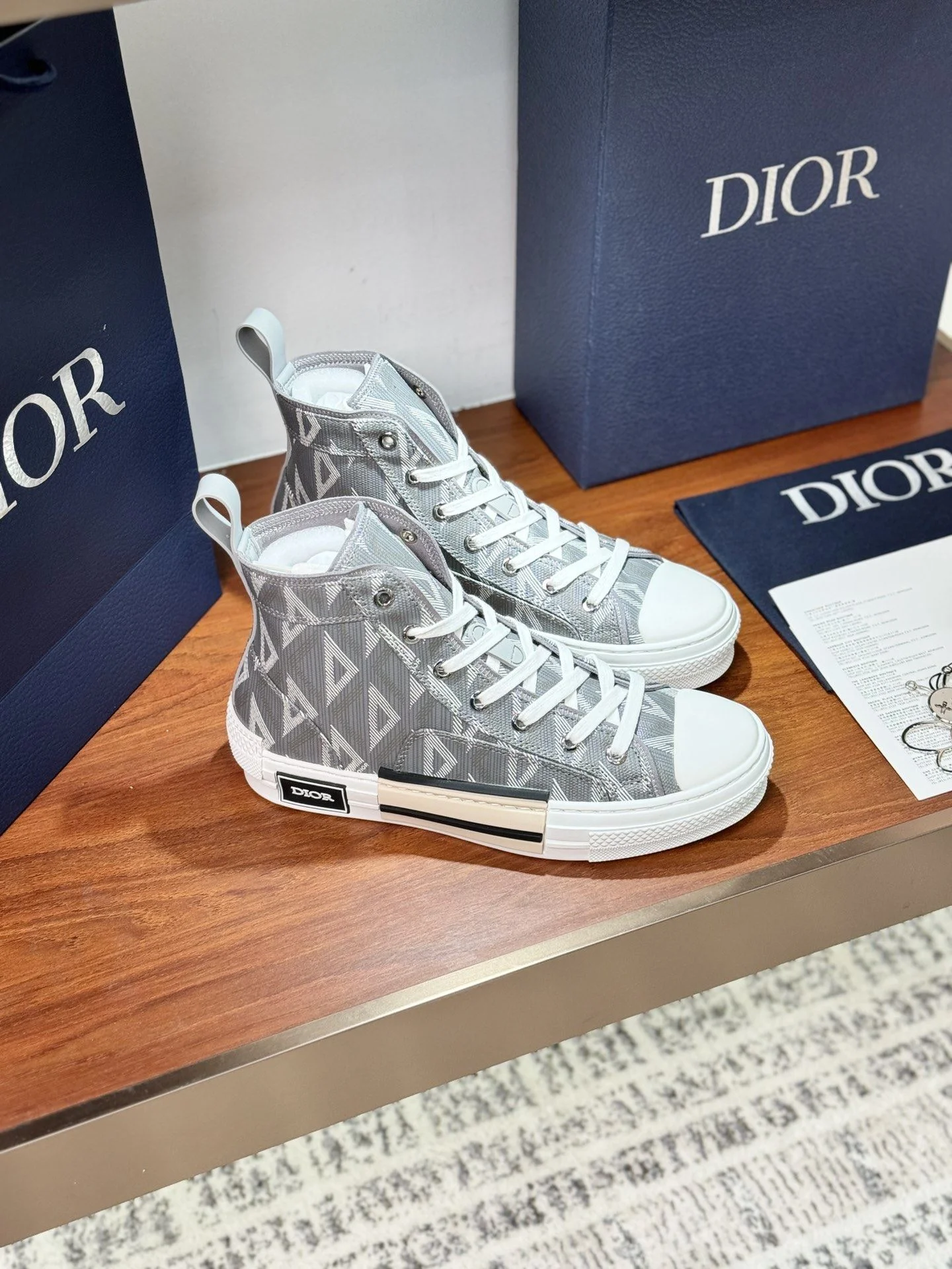 Christian Dior Flat Shoes Breathable 21230