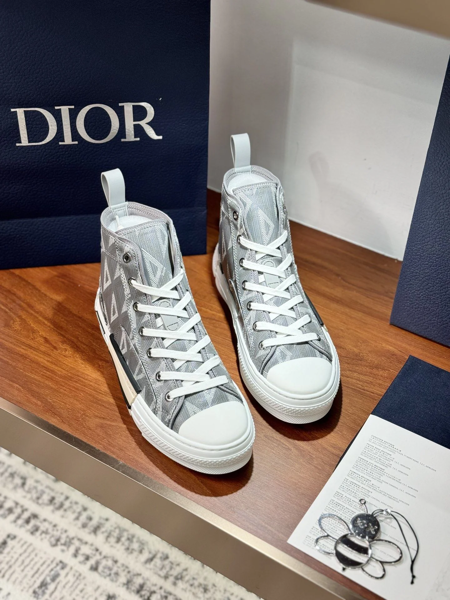 Christian Dior Flat Shoes Breathable 21230