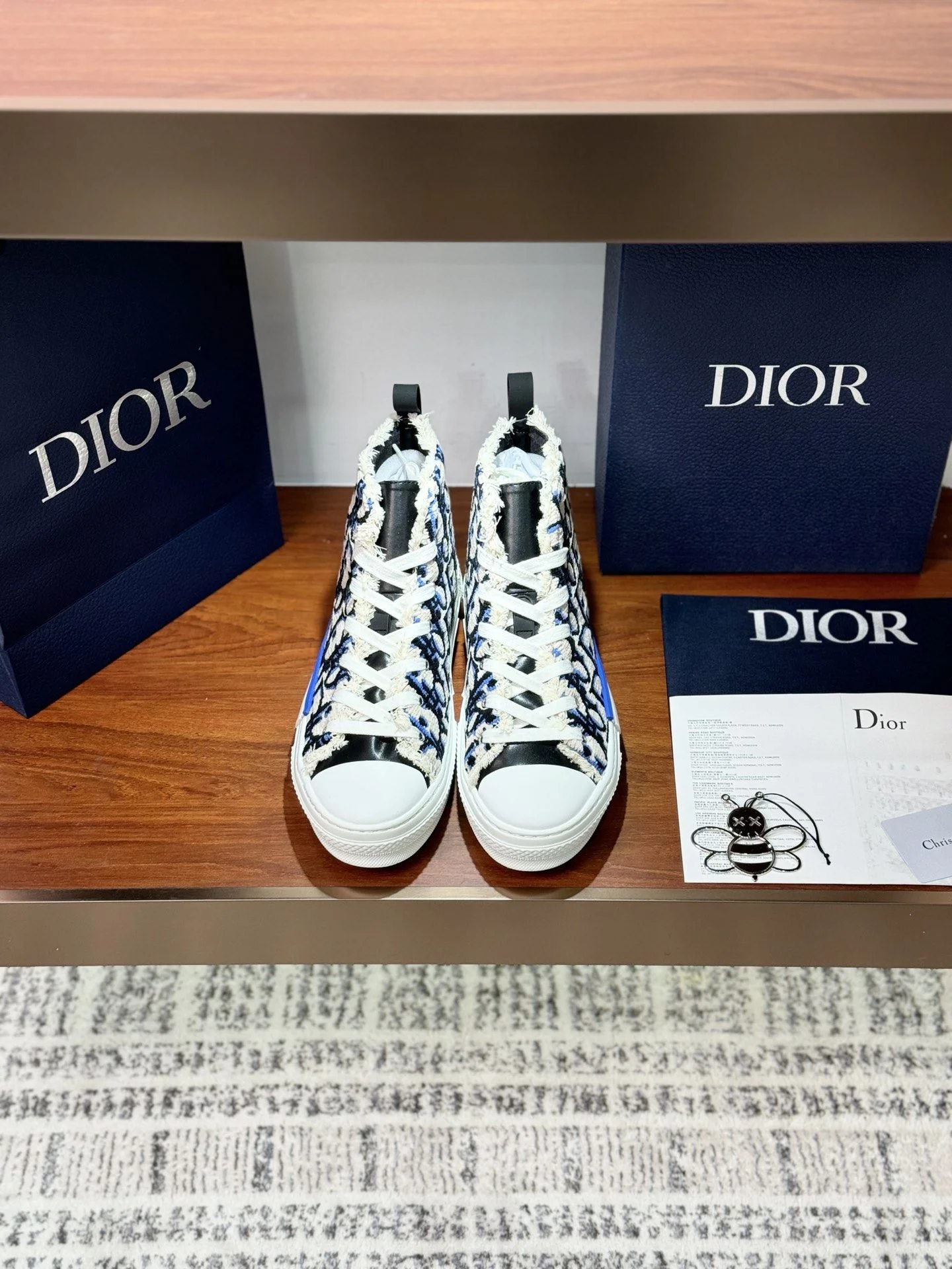 Trendy Christian Dior Flat Shoes 21225