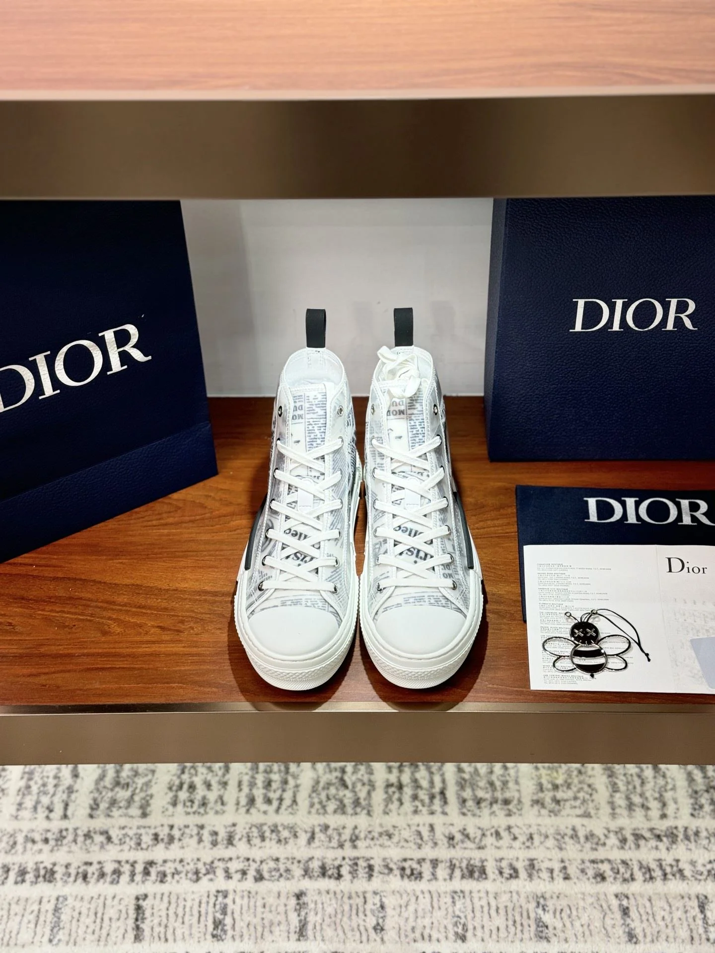 TopPick Christian Dior Flat Shoes 21221