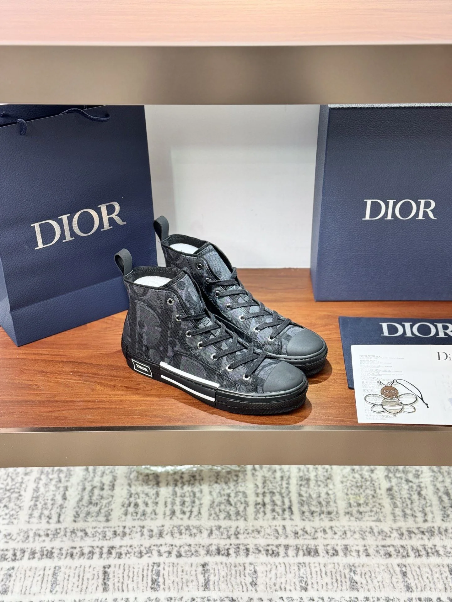 Casual Christian Dior Flat Shoes 21217