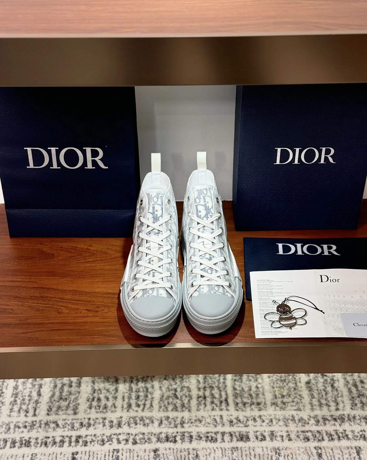 Christian Dior Flat Shoes Trendy 21224