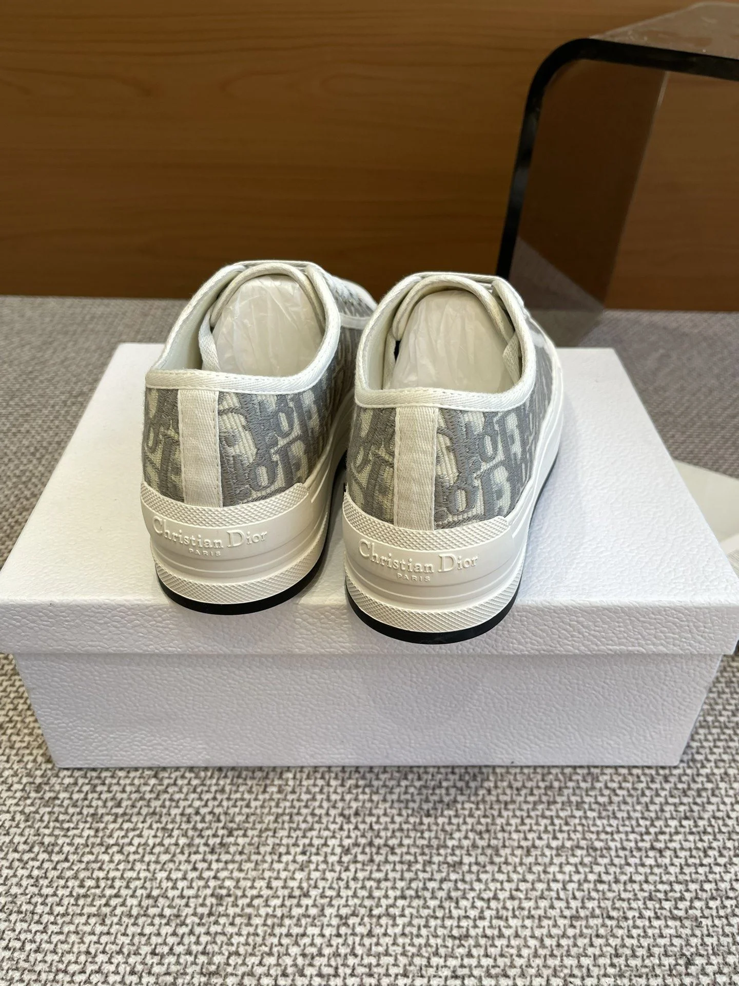 MultiPurpose Christian Dior Flat Shoes 21211