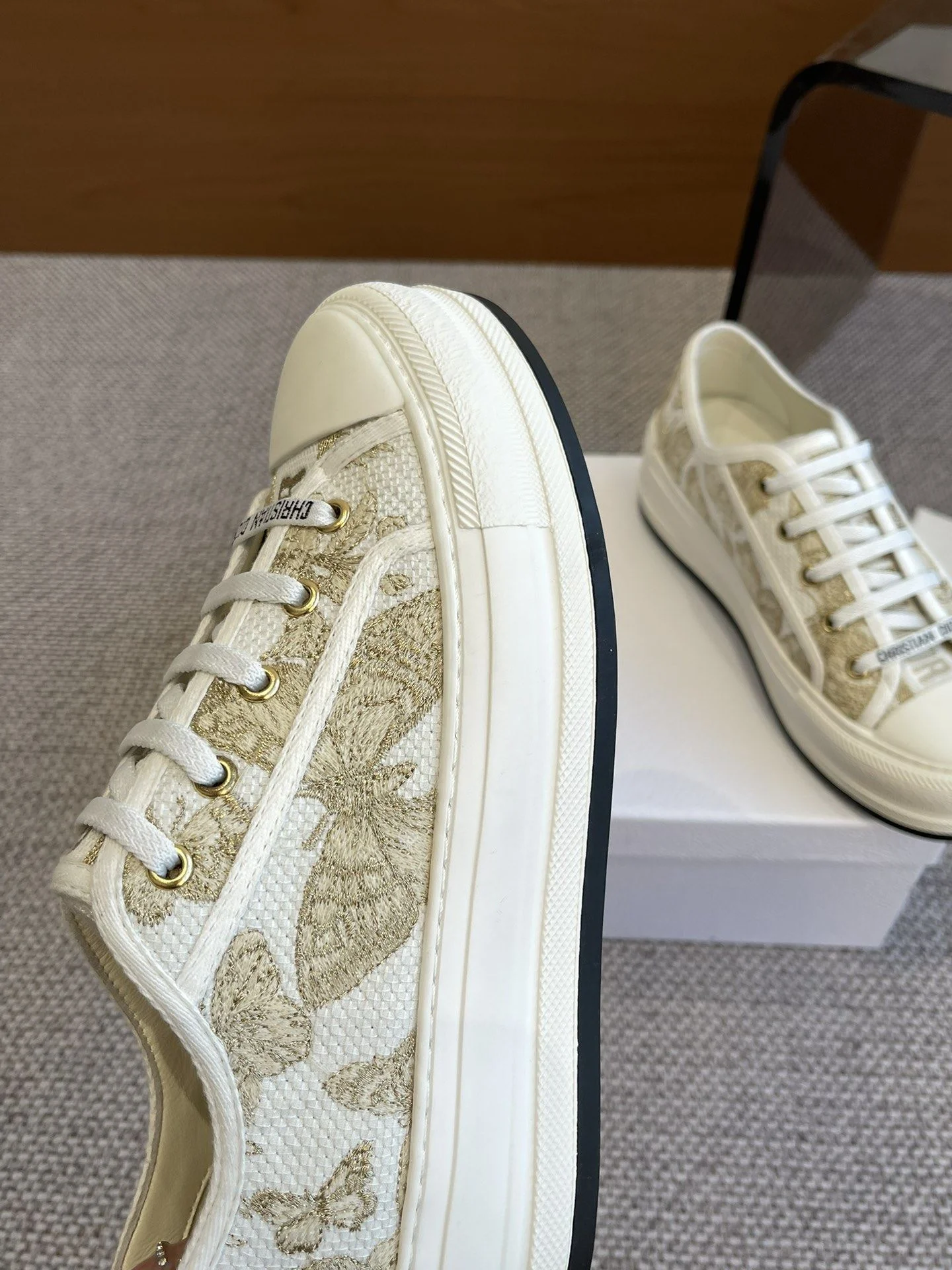 Versatile Christian Dior Flat Shoes 21207
