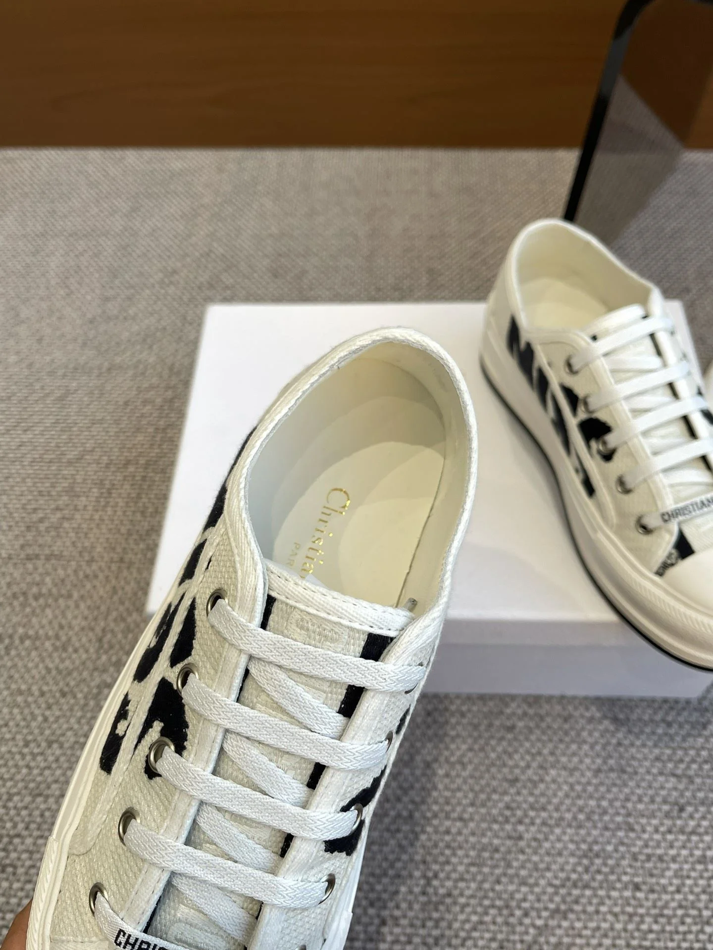 GoAnywhere Christian Dior Flat Shoes 21205