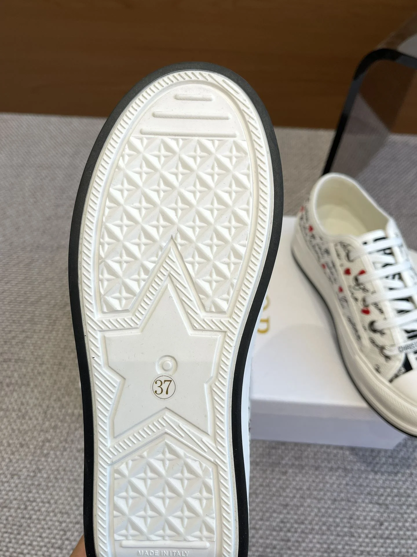 AllSeason Christian Dior Flat Shoes 21203