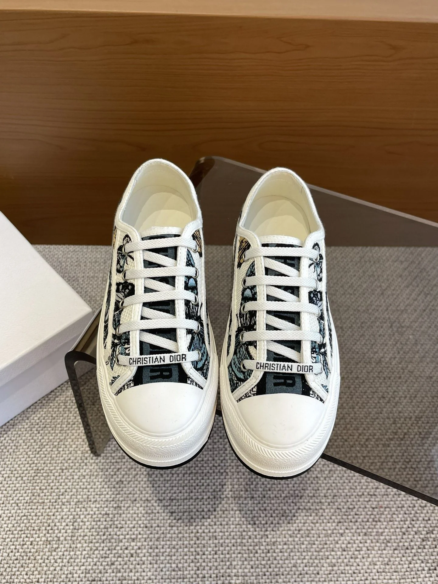 Christian Dior Flat Shoes WellDesigned 21200