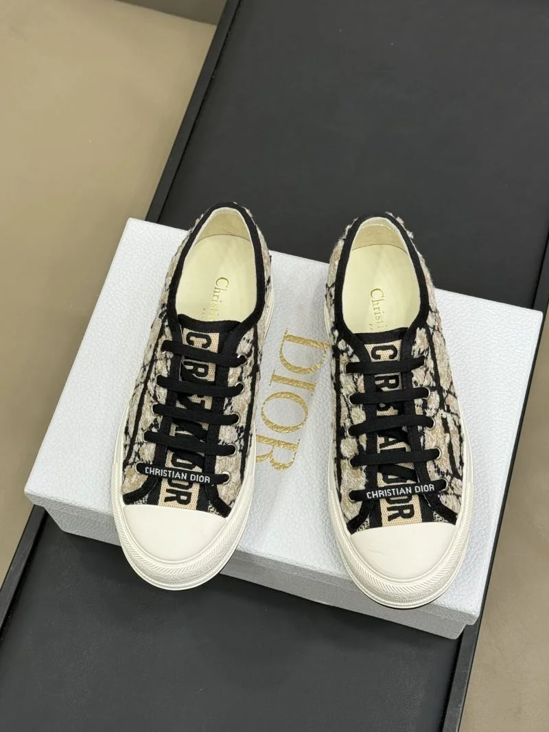 Resilient Christian Dior Flat Shoes 22583