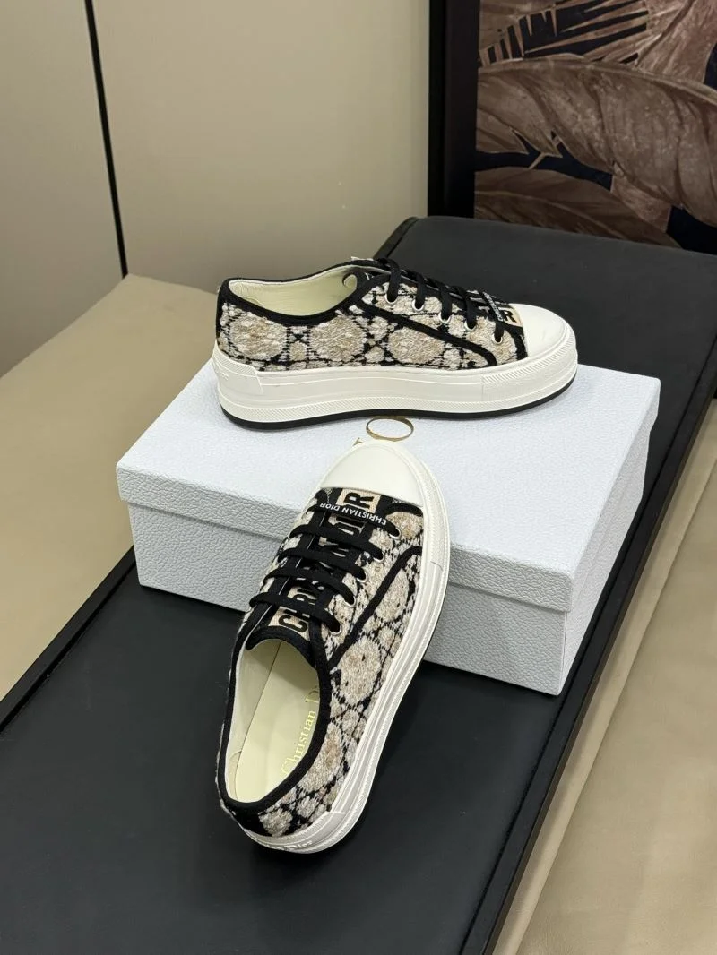 Resilient Christian Dior Flat Shoes 22583