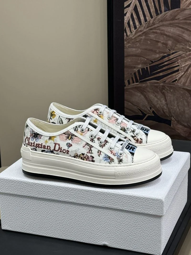 Snug Christian Dior Flat Shoes 22605