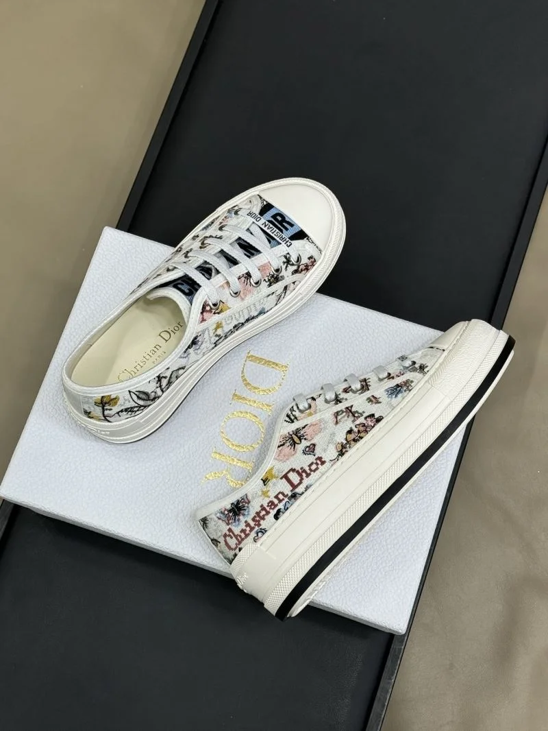 Snug Christian Dior Flat Shoes 22605
