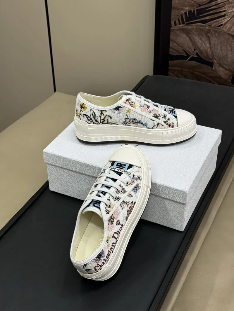 Snug Christian Dior Flat Shoes 22605