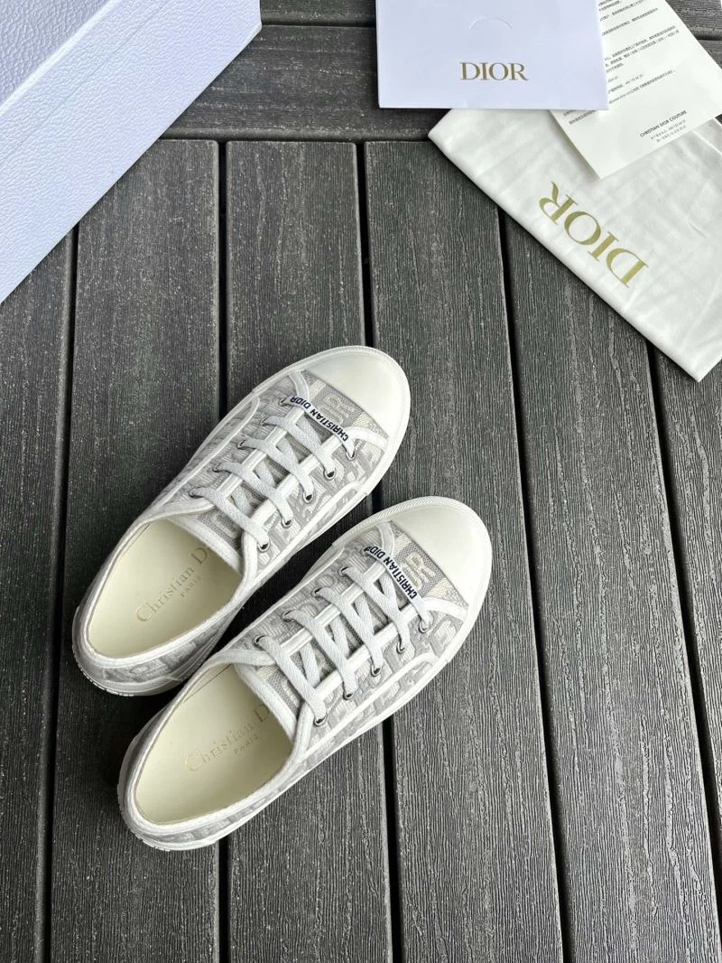 HighQuality Christian Dior Flat Shoes 20982