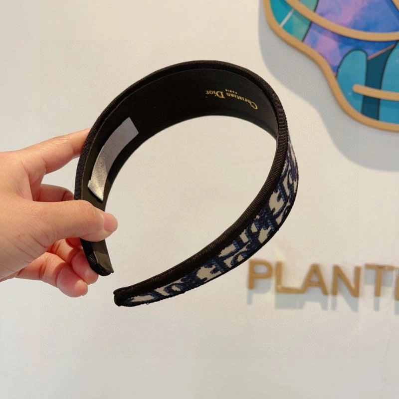 Elegant Christian Dior Hair Hoop 263646