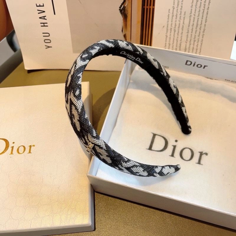 Stylish Christian Dior Hair Hoop 263631