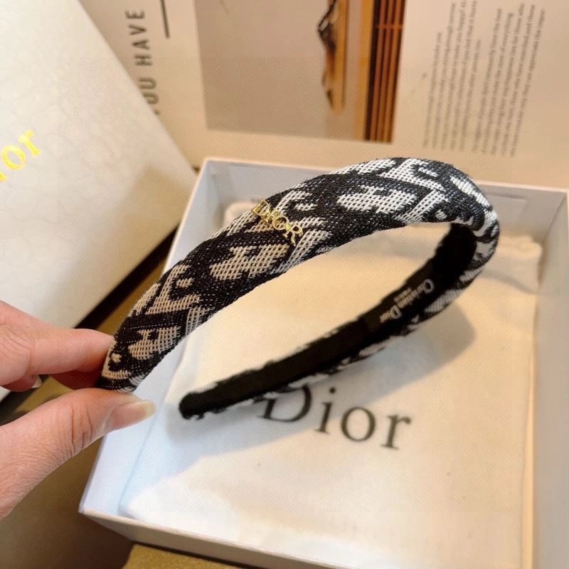 Stylish Christian Dior Hair Hoop 263631