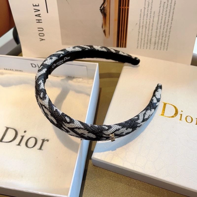 Stylish Christian Dior Hair Hoop 263631
