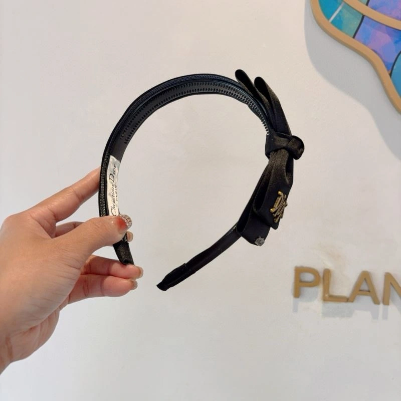 UrbanChic Christian Dior Hair Hoop 263152