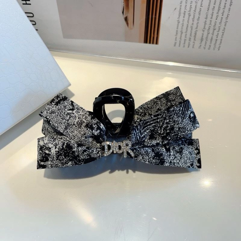 EyeCatching Christian Dior Hair Hoop 263150
